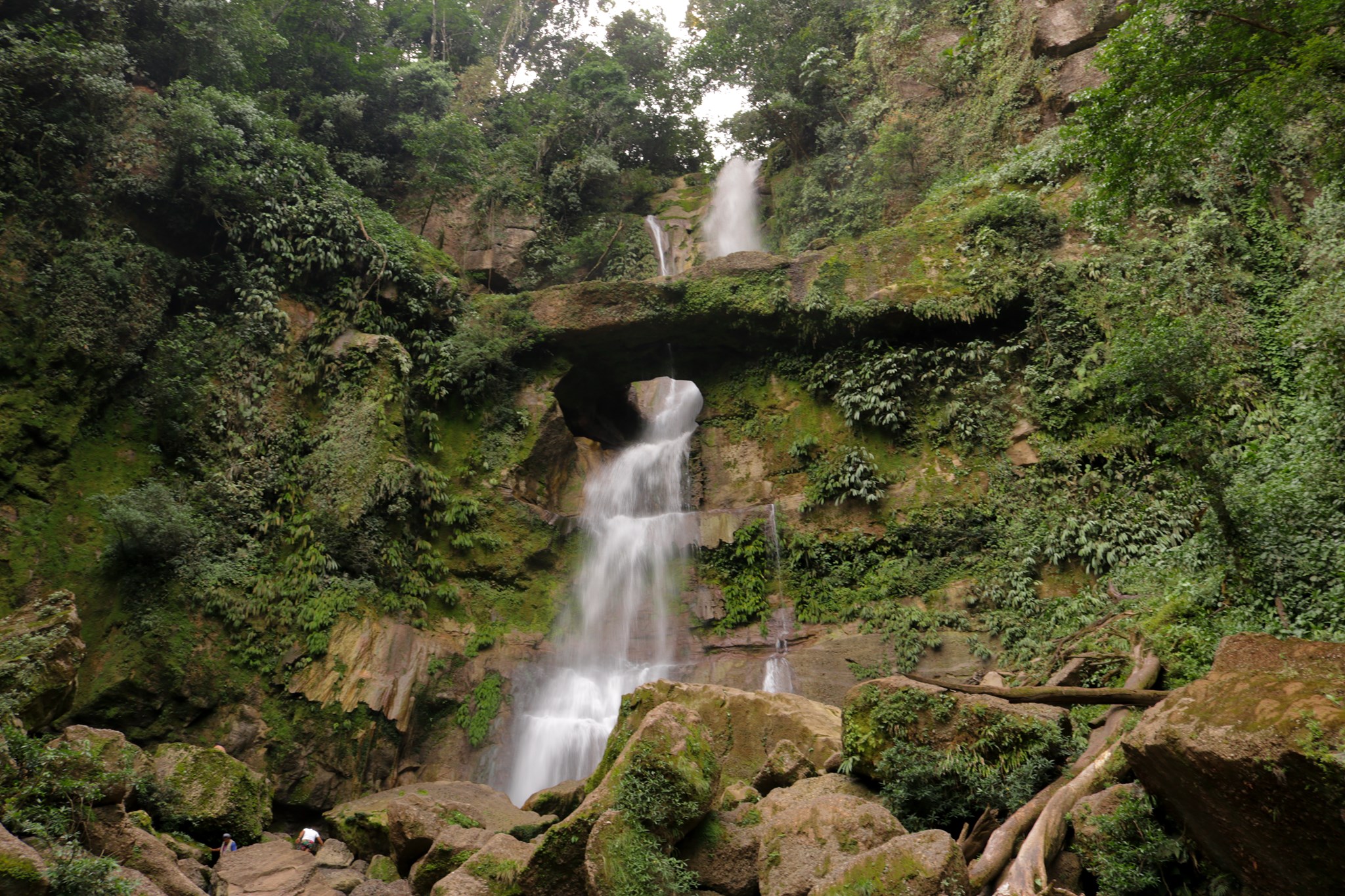 San Martín: Donde cataratas y lagos se encuentran - San Martín